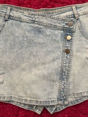 No Boundaries Light Blue Denim Skort